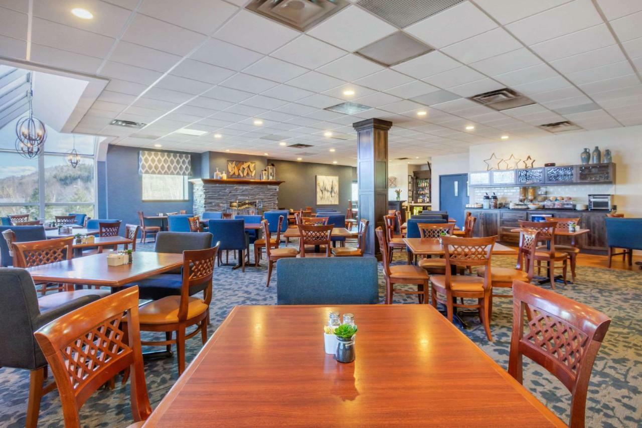 Quality Hotel Кларенвилл Экстерьер фото