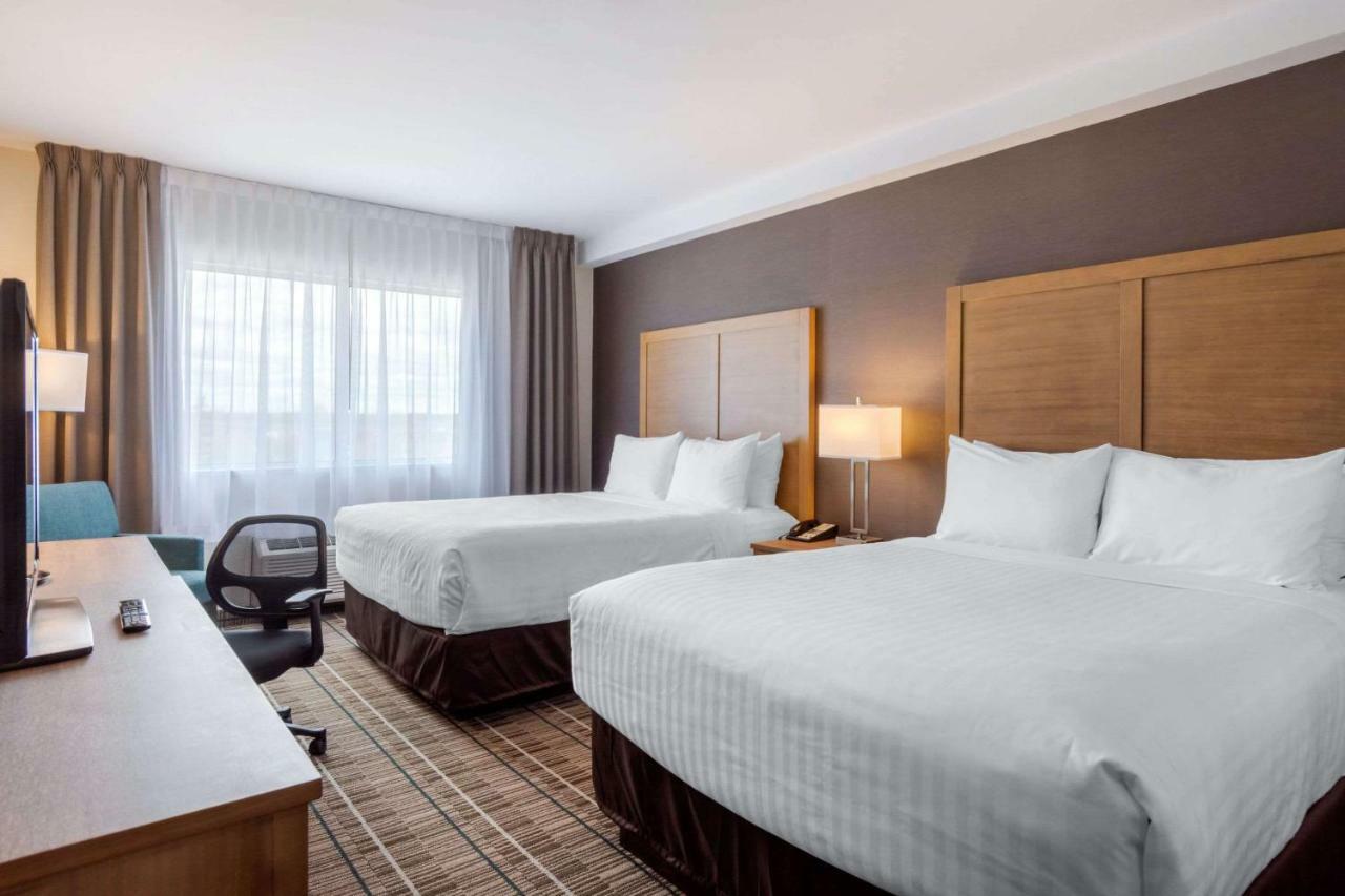 Quality Hotel Кларенвилл Экстерьер фото